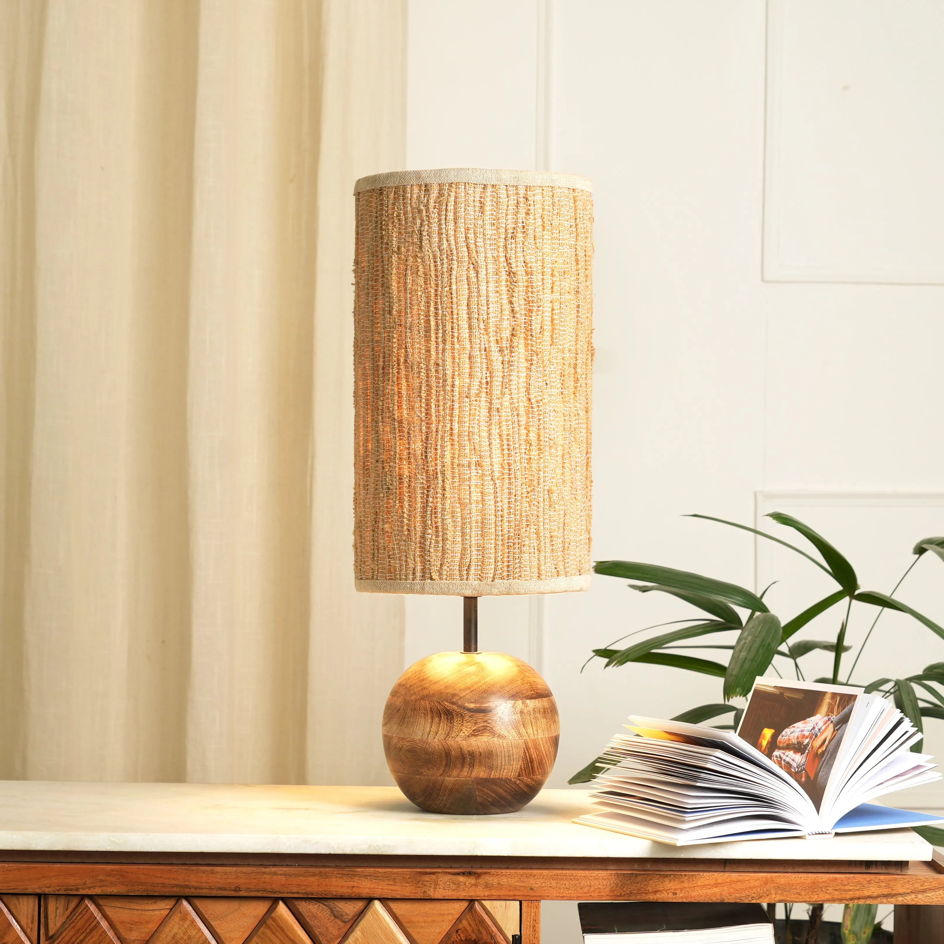 Jute Weave Lamp